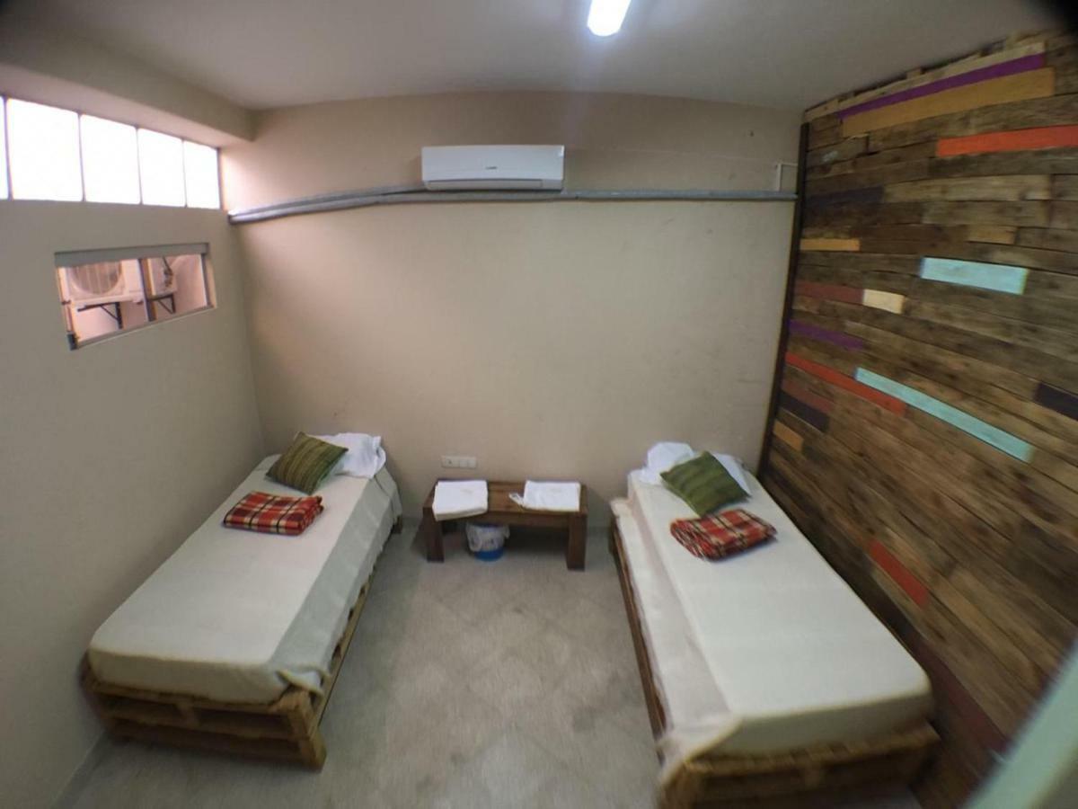 אסונסיון Hostal El Farol מראה חיצוני תמונה